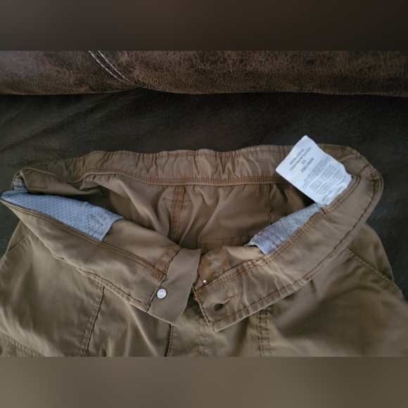 Men's Shorts. All 5 for $30 - Picture 11 of 15